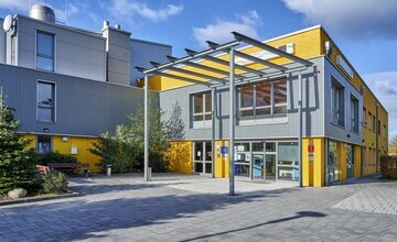 eingang-touristinformation-jpg