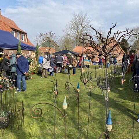 Sieverner Ostermarkt an der Alten Schule