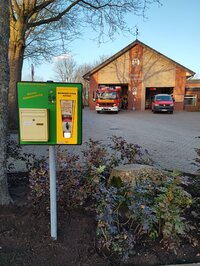 Bienenfutterautomat bei der Feuerwehr in Imsum