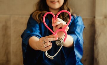 Stethoskop in Herzform