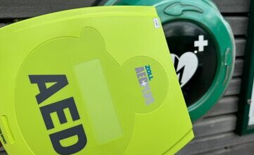 Defibrillator