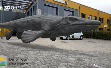 Dinosaurier vor der Moor-Therme