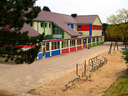 Grundschule-Neuenwalde-Rueckansicht-WEB