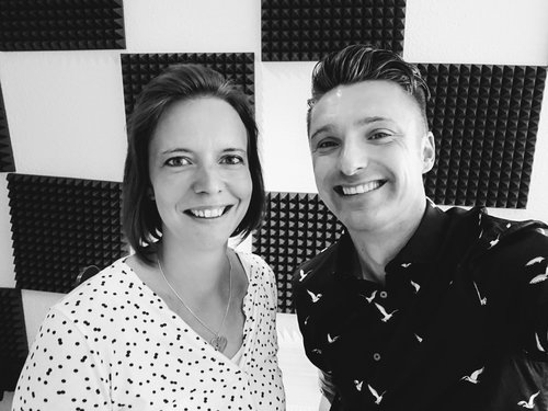 23 ... wo andere Leute Urlaub machen: Dana Hebener spricht mit Matthias Wittschieben über Western-Fans in Brandenburg und Sandburgenbau auf Lanzarote. Vor allem geht es aber um Tourismus und Veranstaltungen in Geestland.
