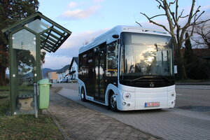 Autonomer Bus