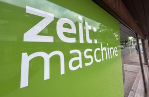 Zeitmaschine Logo